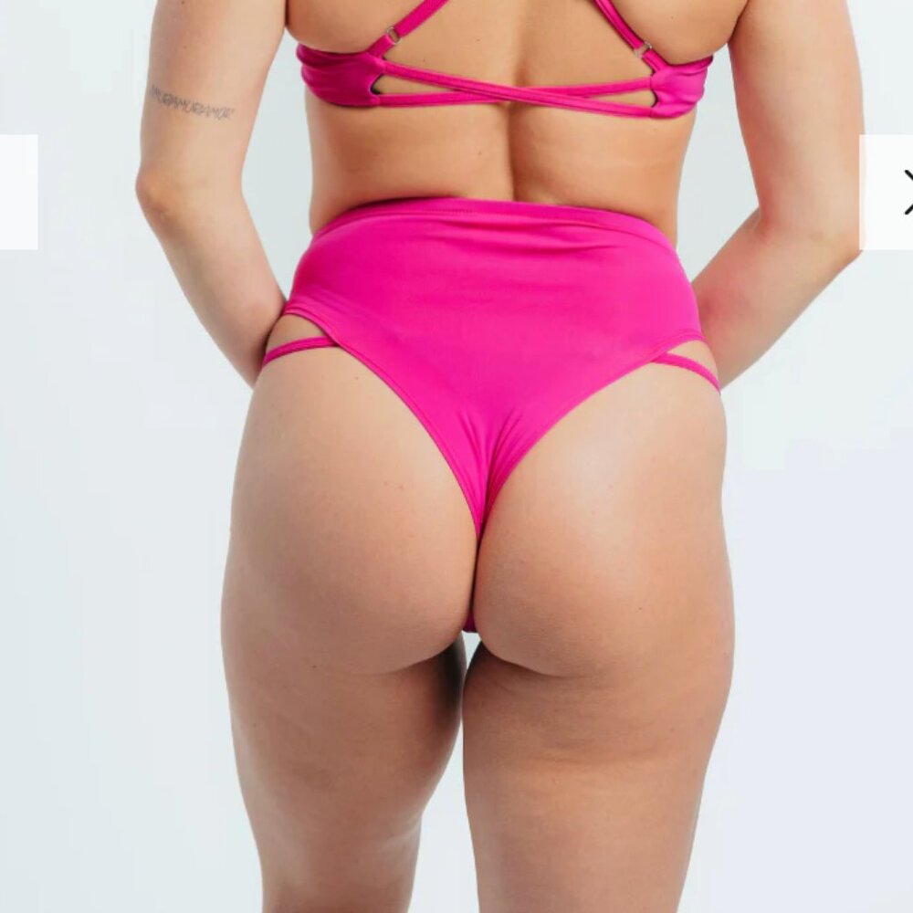 NWT Rev Activ Pole Shorts - Black, Size M (fits size S) - Picture 8 of 9